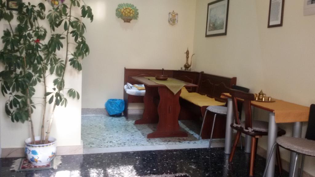 Aci B&B Acireale Eksteriør billede